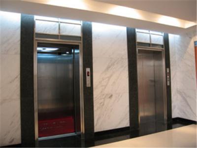 乘客電梯